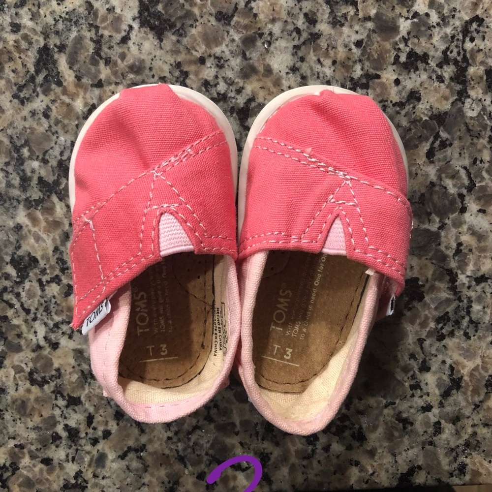 Pink Toms